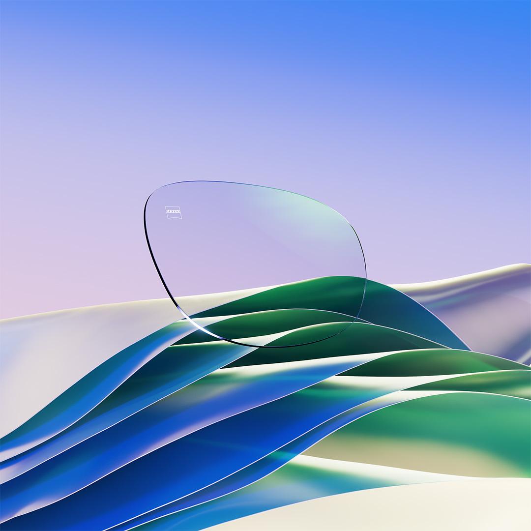 Imágenes de ZEISS DuraVision Chrome UV con un reflejo residual verdoso.
