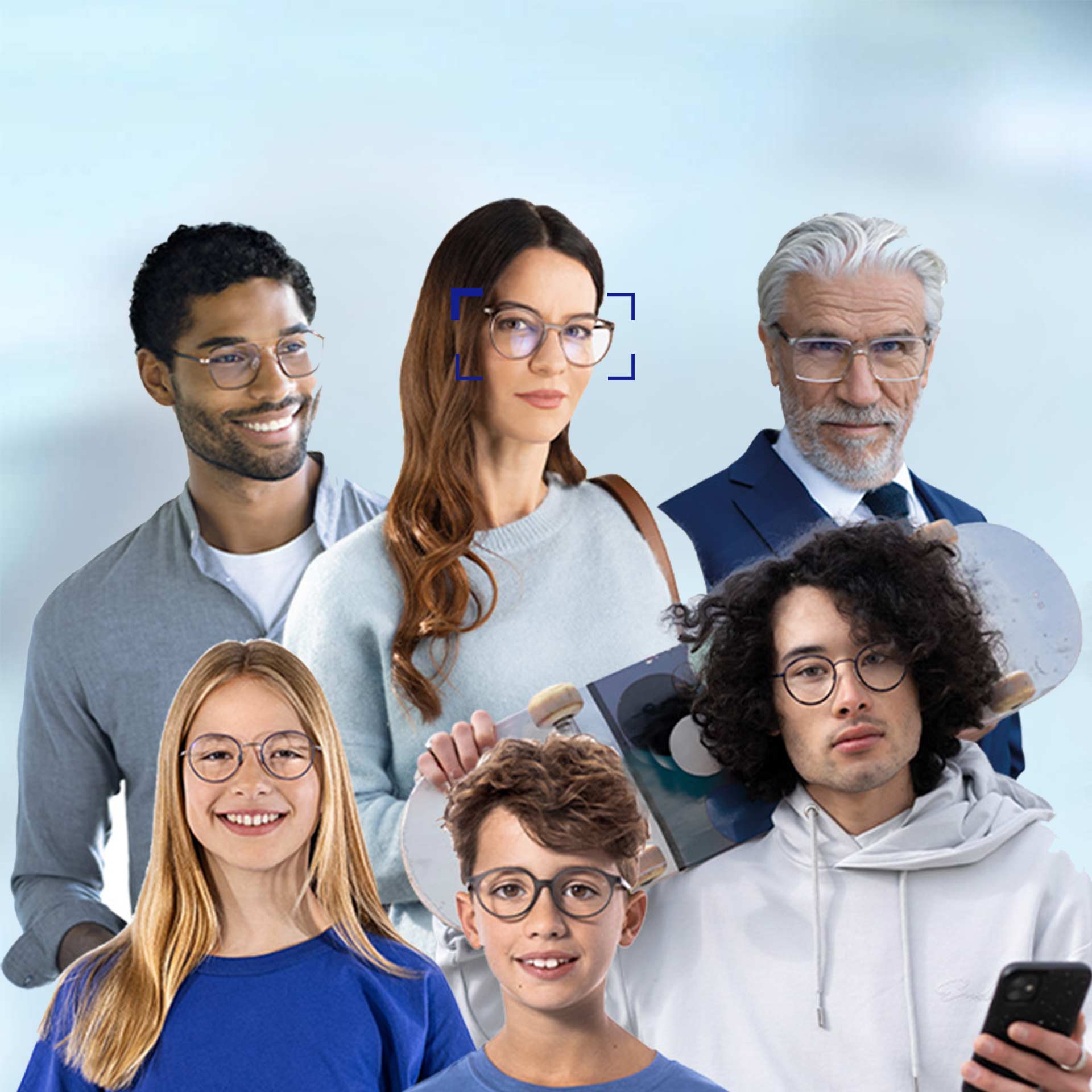 Personas de diferentes edades llevando los lentes SmartLife