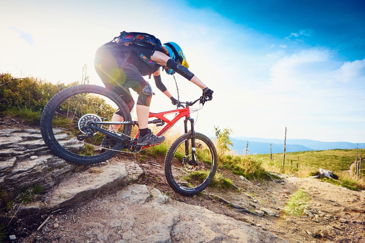 No se trata solo de moda: tanto atletas profesionales como aficionados se benefician de las ventajas de las gafas para actividades deportivas