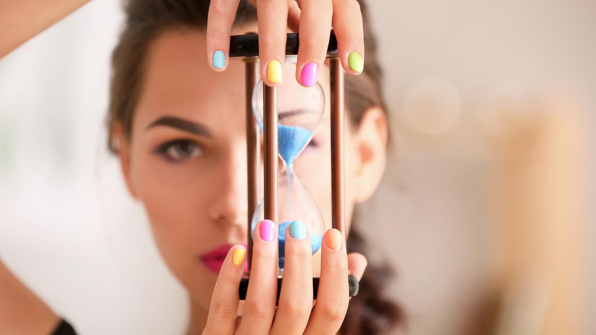 ¿Cómo funciona la visión en color?