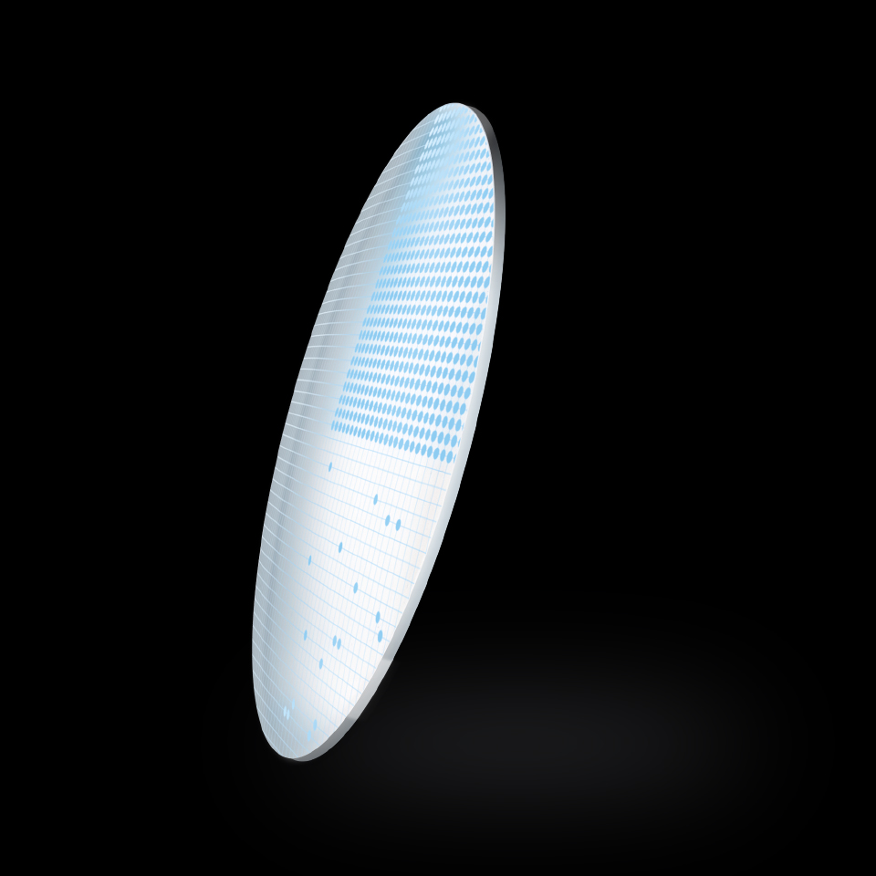 Tres ilustraciones de lentes monofocales esféricos estándar, lentes monofocales asféricos estándar y lentes monofocales ClearView de ZEISS, que muestran la diferencia en los puntos de optimización incluidos y el grosor del lente.