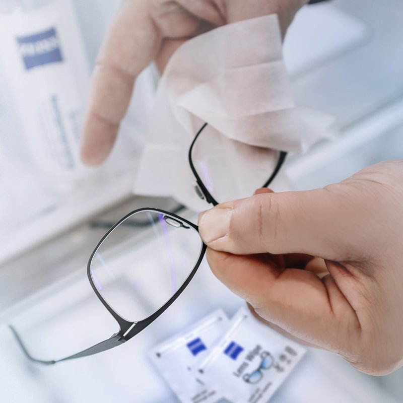 Líquidos para limpiar lentes 